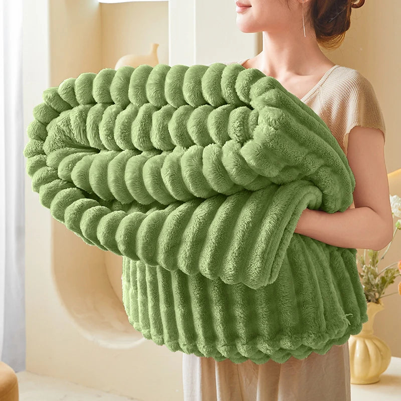 Warm and Comfortable Striped Flannel Blanket, Faux Rabbit Fur Blanket, Soft and Warm Sofa Blanket, Ideal for Napping, Office Use