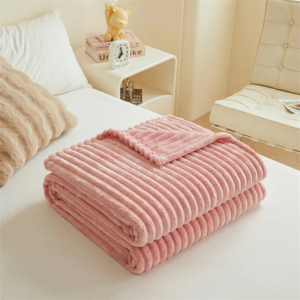 Warm and Comfortable Striped Flannel Blanket, Faux Rabbit Fur Blanket, Soft and Warm Sofa Blanket, Ideal for Napping, Office Use