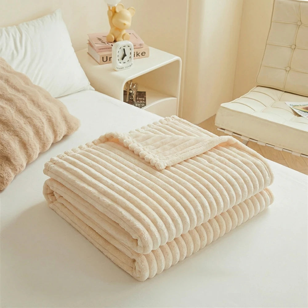 Warm and Comfortable Striped Flannel Blanket, Faux Rabbit Fur Blanket, Soft and Warm Sofa Blanket, Ideal for Napping, Office Use