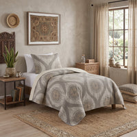 DaDa Bedding Rustic Grey Mosaic Distressed Medallion Reversible Quilted Bedspread Set (SD16299)