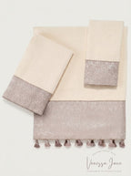 Av Anti Beaufort Ivory 27 x 50 Bath Towel